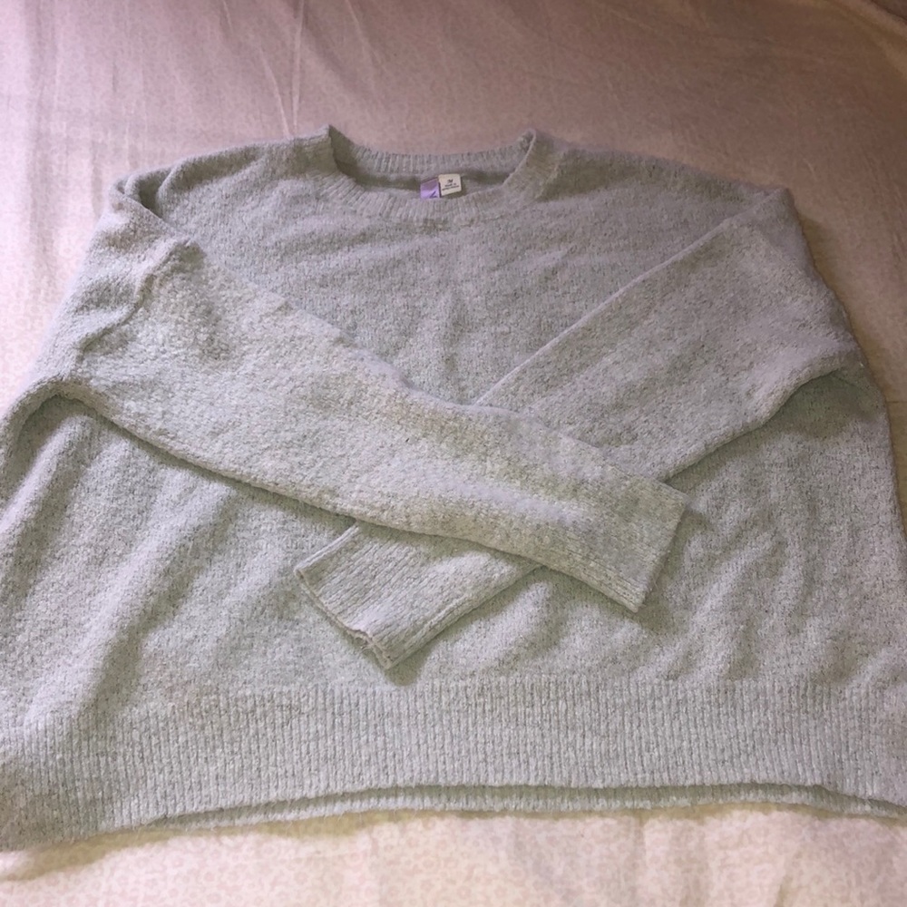 Grey sweater